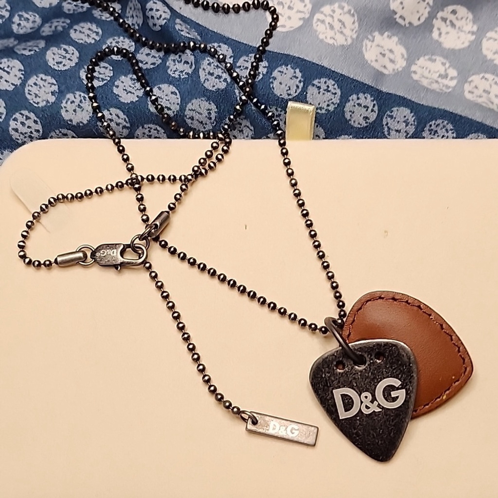 Dolce & Gabbana Necklace Steel in Silvery(One size)